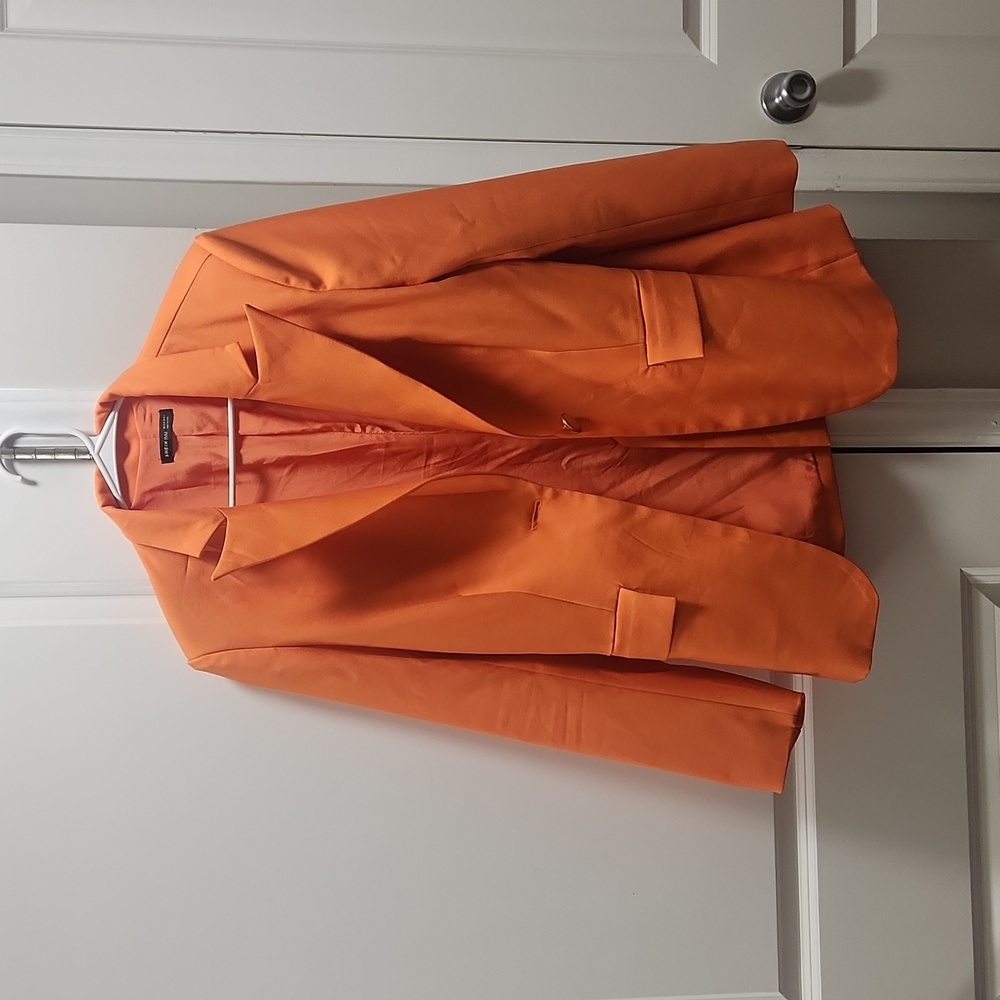 SOLD!!! ORANGE BLAZER 🍊